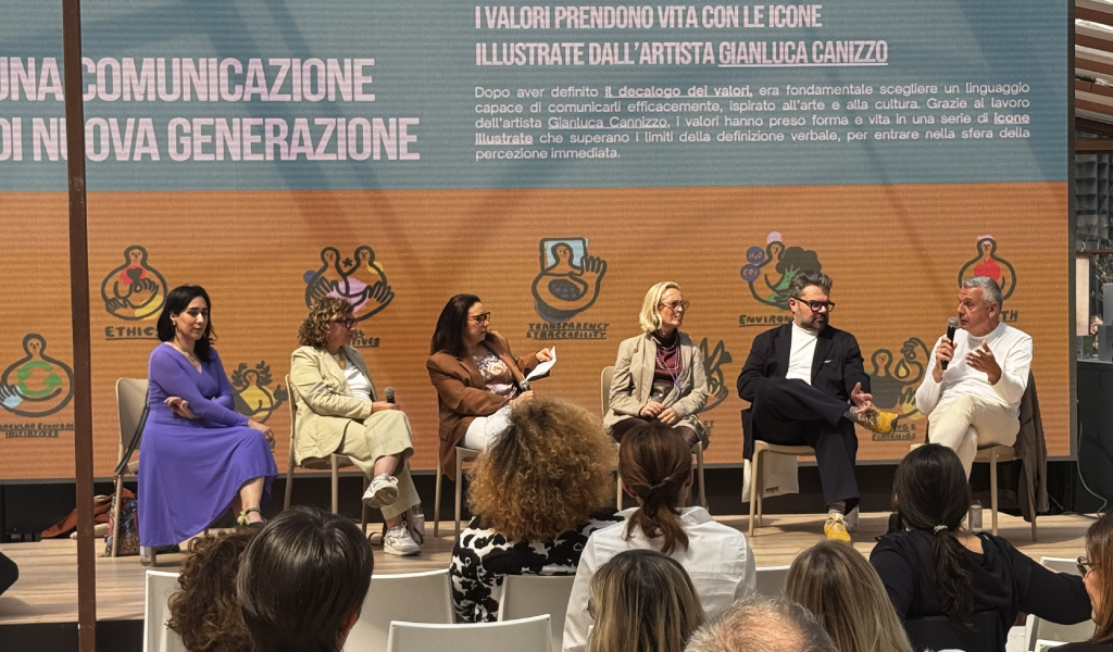 Talk InsideOut Design Week_Tavola disegno 1-11